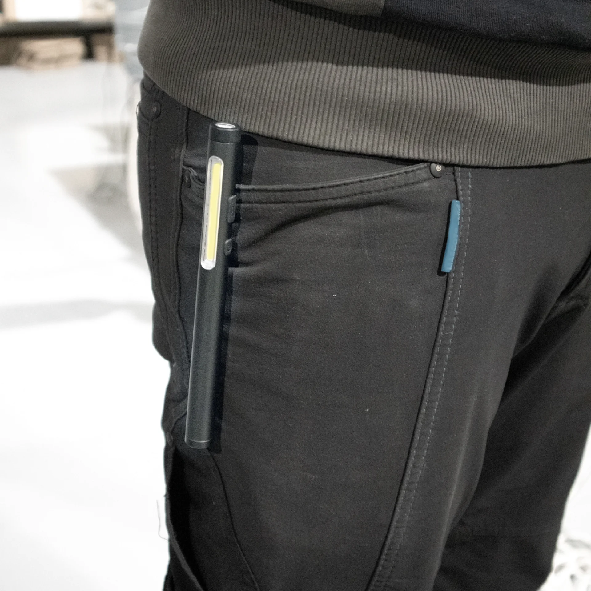 03-5127-4.webp (img_652_3)