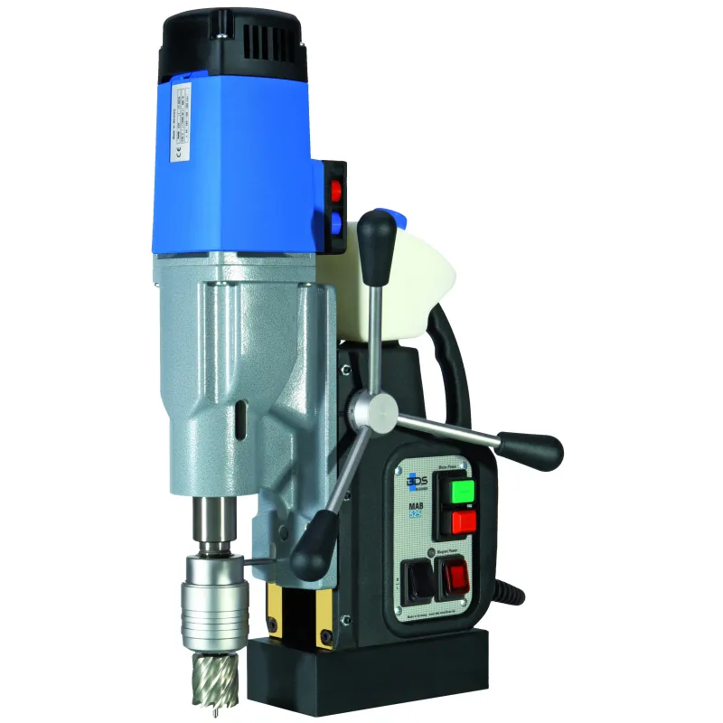 MAGNEETBOORMACHINE 1600W MAB525 + SET FREZEN REF:ACTBDSMAB525