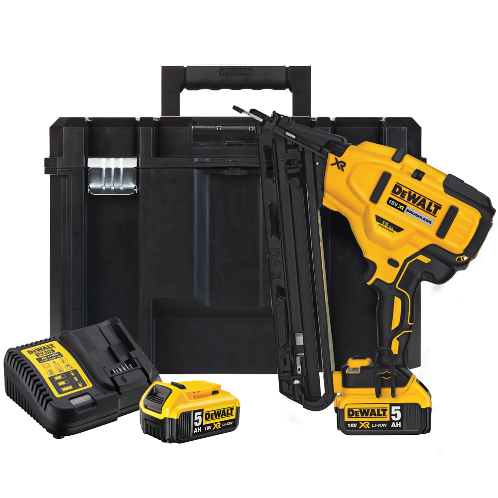 18V XR BRUSHLESS 15GA AFWERKTACKER 2X5.OAH IN TSTAK REF:DCN650P2-QW DEWALT