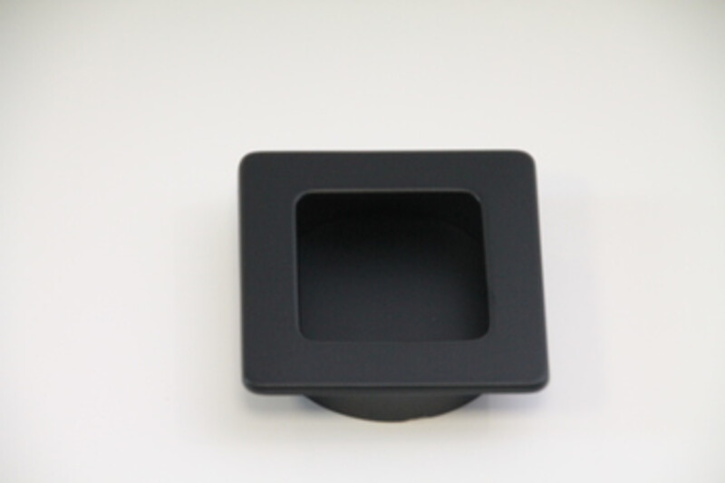 ZWARTE SCHUIFDEURKOM REF:10.3560.32