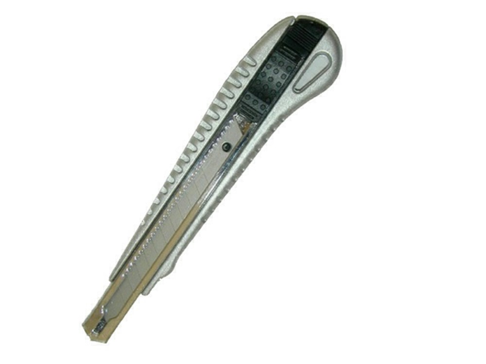 CUTTER INTREKMES METAAL 18MM IR127006 REF:345023 IRONSIDE