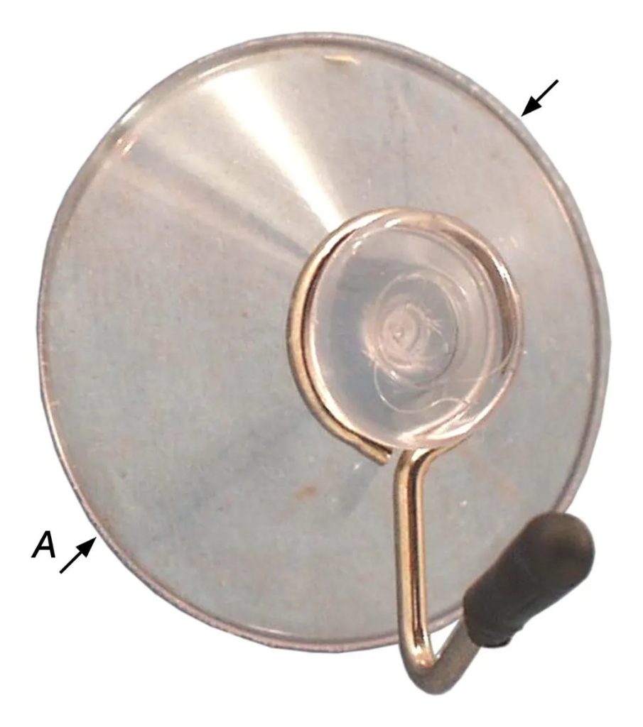4 HAAKJES MET ZUIGNAP.VERZINKT ∅44MM REF:S-7775